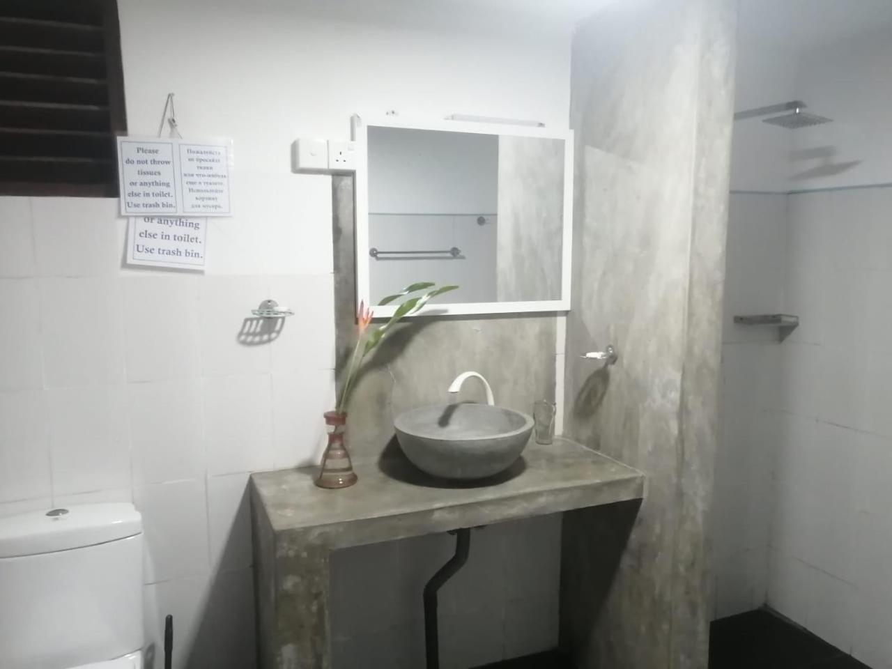 Happy Beach Resort أونا واتونا المظهر الخارجي الصورة